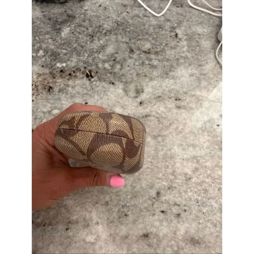 Coach Hard Shell Glasses Case